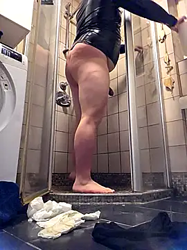 bigdicksklave online show from March 3, 7:58 am