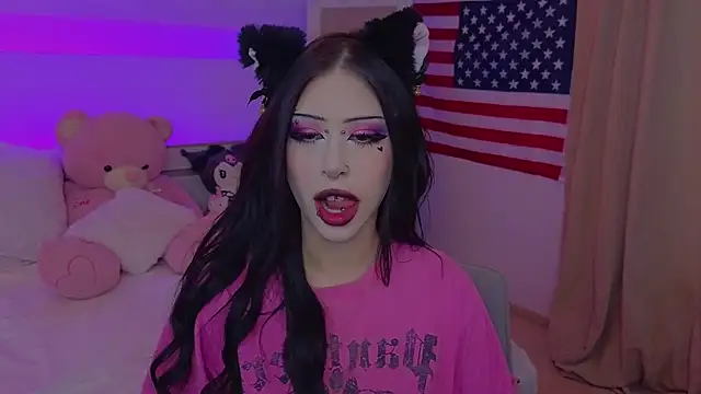 venomeowww   online show from February 5, 4:06 am