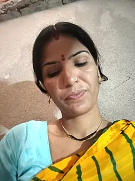 Snapshot of Riya_jaan12 chatting on March 27, 8:26 am Riya jaan12 online show from March 27, 8:26 am