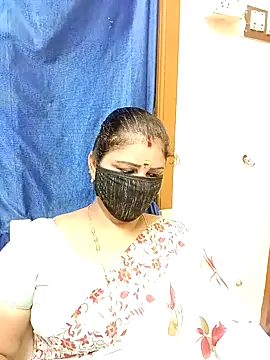 sushma26 online show from October 25, 4:35 pm