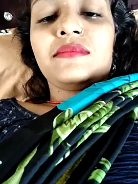 Snapshot of AnanyaKapoor89 chatting on September 15, 6:13 am AnanyaKapoor89 online show from September 15, 6:13 am