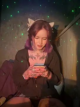 n1ghtcloud online show from October 12, 1:15 am