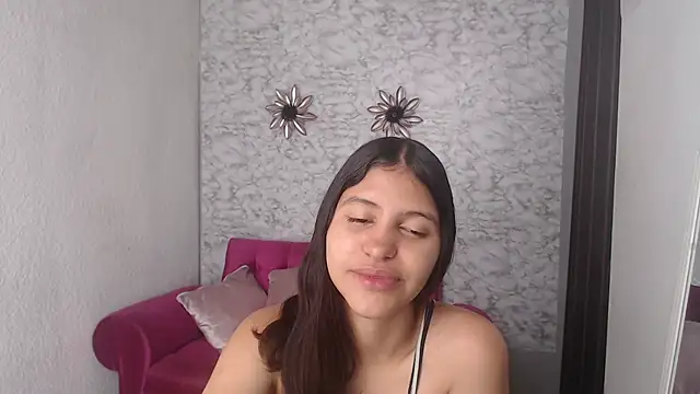 Evagirl69 online show from October 23, 6:17 pm