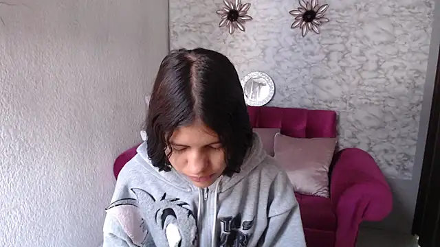 Evagirl69 online show from June 26, 12:20 pm
