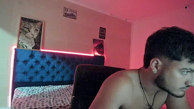 Snapshot of sebastian_jhonson chatting on October 9, 4:21 am sebastian jhonson online show from October 9, 4:21 am
