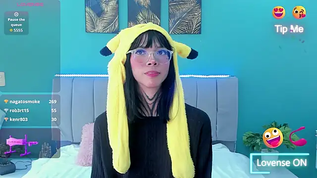 Snapshot of Rizeth chatting on September 20, 1:23 pm Rizeth online show from September 20, 1:23 pm