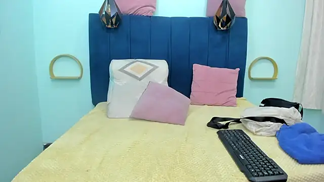 Adrianasex 69x online show from April 25, 11:35 pm