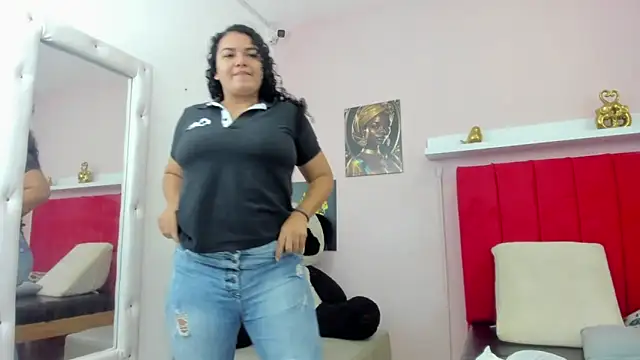 Adrianasex 69x online show from May 23, 1:33 am