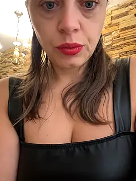 Snapshot of ladywithbigass chatting on September 26, 5:00 am ladywithbigass online show from September 26, 5:00 am