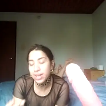 Souphicherry online show from November 7, 3:45 pm