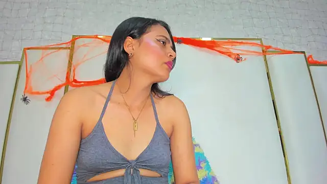 thalia888  online show from October 28, 7:05 pm