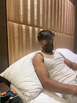 fitxrs online show from January 5, 6:00 pm