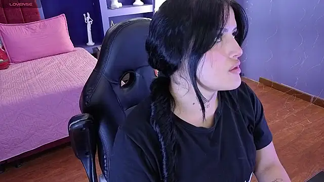 sari belle online show from December 15, 8:57 pm