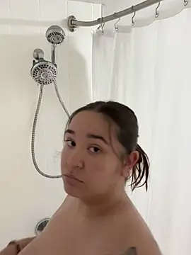 marcylove online show from September 12, 2:39 pm