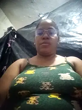 Big ass submissive online show from December 3, 1:24 am