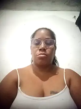 Big ass submissive online show from March 3, 1:12 am