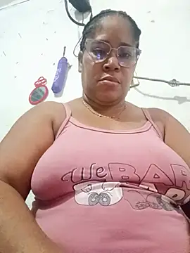 Big ass submissive online show from June 18, 12:31 pm