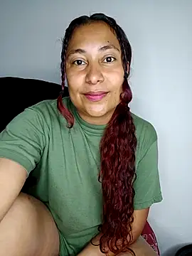 Snapshot of zafiro_93 chatting on September 22, 1:35 pm zafiro 93 online show from September 22, 1:35 pm