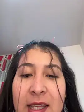 Snapshot of evelyn_1702 chatting on October 13, 8:31 pm evelyn 1702 online show from October 13, 8:31 pm