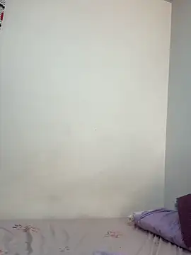 Snapshot of evelyn_1702 chatting on October 19, 6:19 pm evelyn 1702 online show from October 19, 6:19 pm