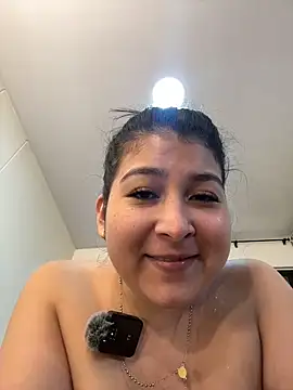 evelyn 1702 online show from February 16, 10:06 pm