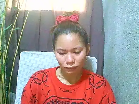 Sweeetgurll online show from May 7, 2:17 am