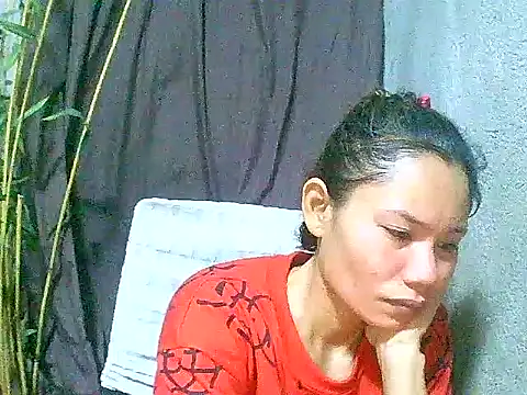 Sweeetgurll online show from May 7, 2:55 pm