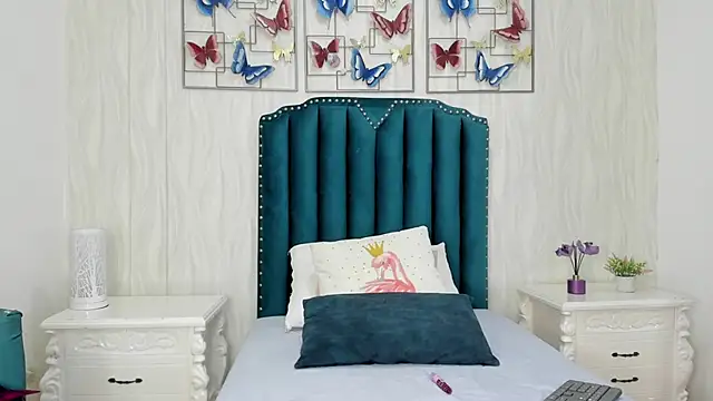 Alison Carde05 online show from December 1, 7:41 pm