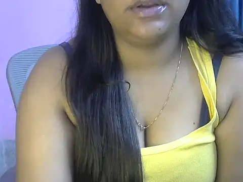 Queenxxx98 online show from February 5, 7:07 pm