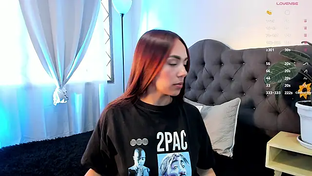 nikolevoshkie  online show from September 10, 7:25 pm