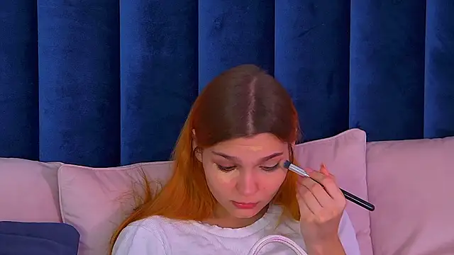 BellaMarebelle online show from October 17, 4:26 am