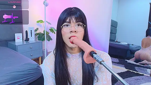 Slenna Moon online show from March 20, 11:53 pm