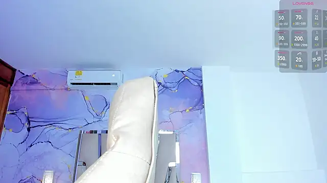 Snapshot of EvaKalifa chatting on September 20, 11:44 am EvaKalifa online show from September 20, 11:44 am