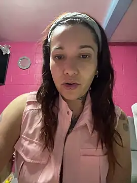 Snapshot of emperatrixsex chatting on March 26, 2:28 am emperatrixsex online show from March 26, 2:28 am