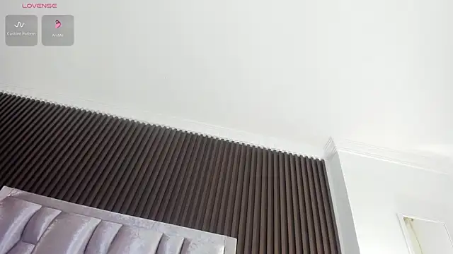 Zahra milks online show from March 28, 1:33 pm