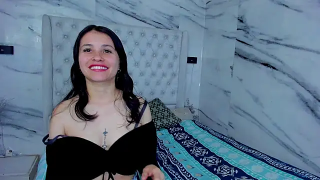 Ari and Storm online show from October 11, 4:27 pm