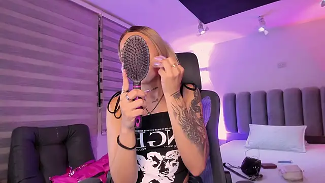 SkyThompson online show from November 29, 5:21 am