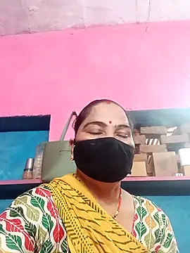 Snapshot of Sabnam_thakurr chatting on September 28, 7:03 am Sabnam thakurr online show from September 28, 7:03 am