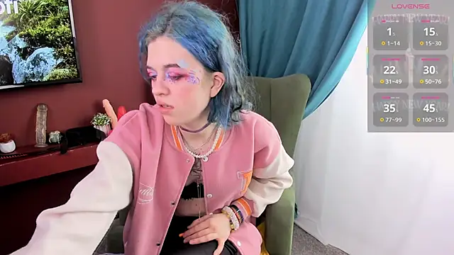 NoelleGothicShadow online show from January 18, 6:06 am