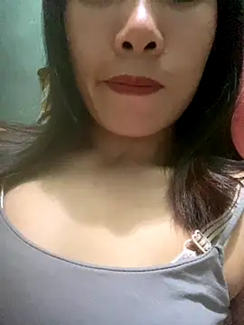 Snapshot of tieu_muoi chatting on October 19, 10:49 am tieu muoi online show from October 19, 10:49 am