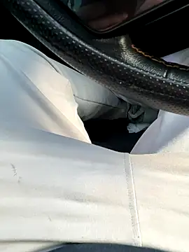 Snapshot of camboys_poyraz chatting on November 28, 9:01 am camboys poyraz online show from November 28, 9:01 am