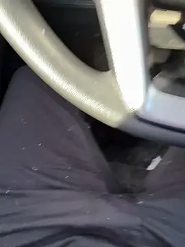 Snapshot of camboys_poyraz chatting on December 18, 10:43 am camboys poyraz online show from December 18, 10:43 am