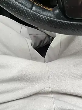 Snapshot of camboys_poyraz chatting on February 13, 11:06 am camboys poyraz online show from February 13, 11:06 am