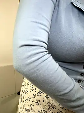 Snapshot of pumpkin_91 chatting on November 10, 1:04 am pumpkin 91 online show from November 10, 1:04 am