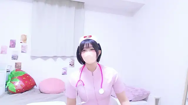Hinata Sun online show from May 10, 1:27 pm