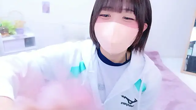 Hinata Sun online show from May 23, 11:03 am