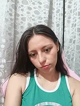 Snapshot of Lahila_ chatting on June 14, 3:14 pm Lahila online show from June 14, 3:14 pm