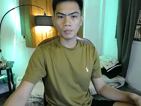 alex cummer online show from July 10, 5:01 am