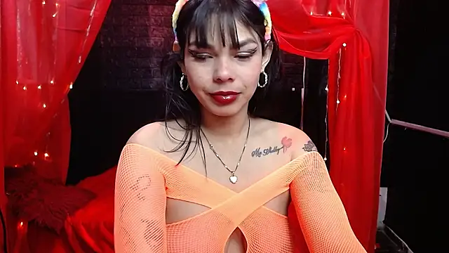 brenda smile33 online show from December 15, 2:10 pm