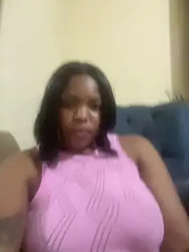 Snapshot of SlenderCaramelBabexx chatting on March 22, 5:16 pm SlenderCaramelBabexx online show from March 22, 5:16 pm